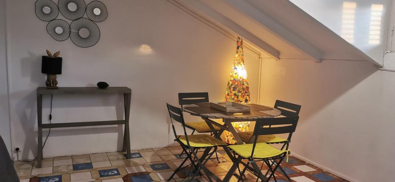 Malendure Bay Appartements Bouillante Exteriör bild